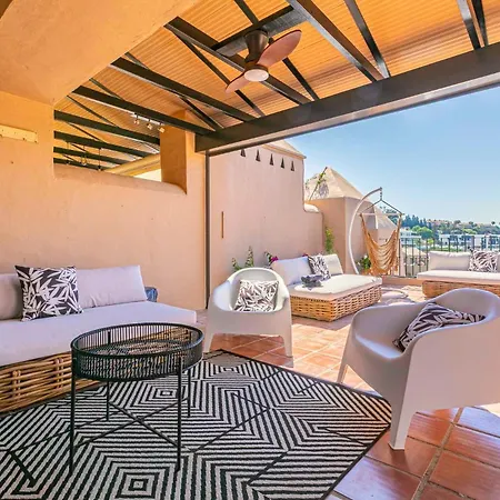 Apartment New !!! Duplex Penthouse 2 Avec Tennis, Padle, Golf Estepona
